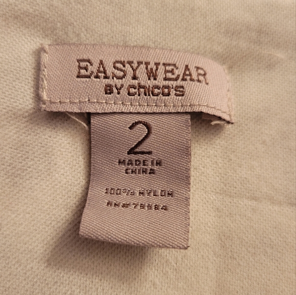 Easy Wear by Chico's Paisley Animal Print Sleeveless Blouse - Picture 5 of 5